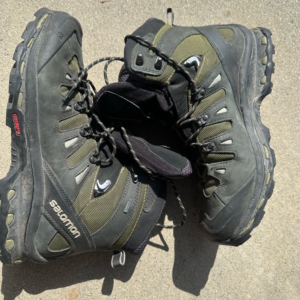 Salomon Men Green Hiking Boots